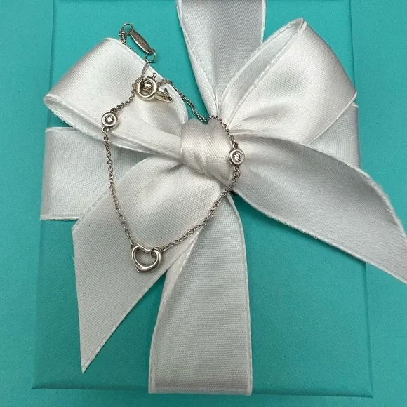 Tiffany Elsa Peretti Diamonds by the Yard Open Heart Bracelet - Picture 3 of 14